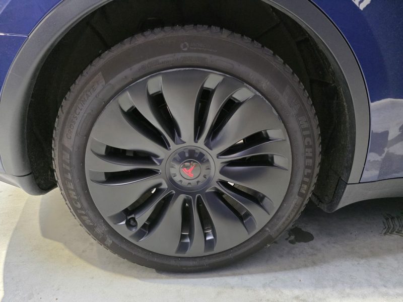 TESLA MODEL Y Standard RWD / PROPULSION