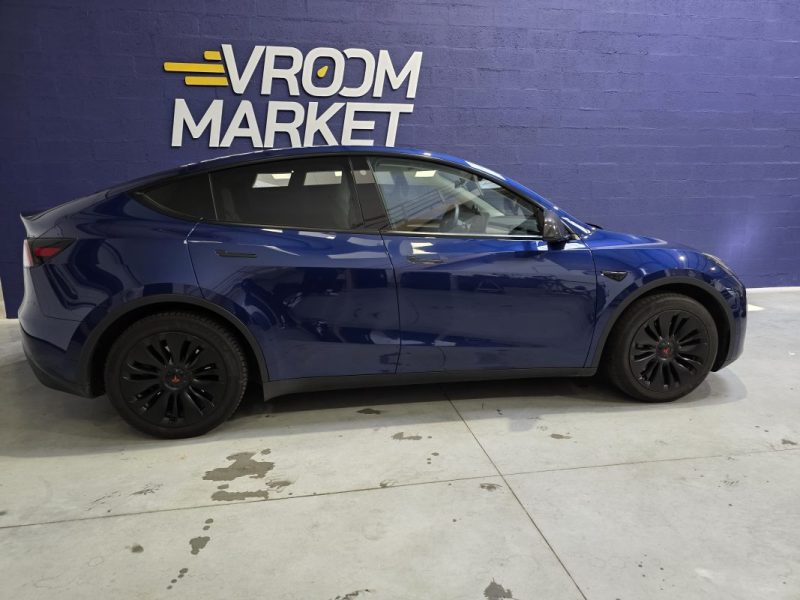 TESLA MODEL Y Standard RWD / PROPULSION