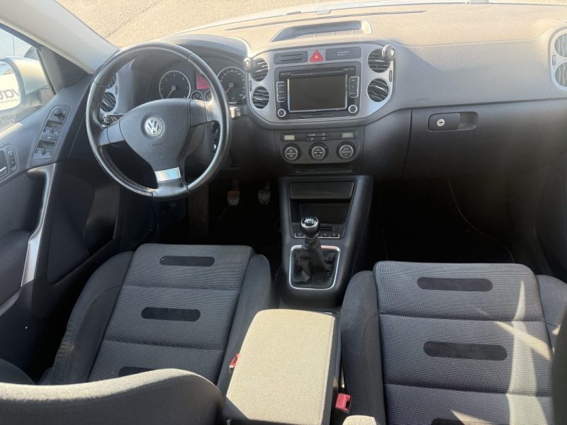 VOLKSWAGEN TIGUAN 2.0 TDI 140 CONFORTLINE DEPOT-VENTE 2009