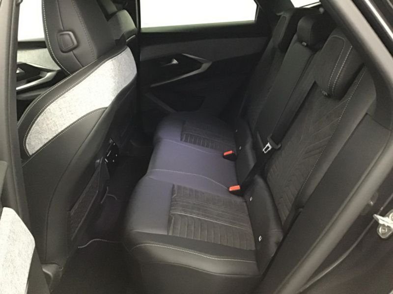 Peugeot 3008 Hybrid 145 e-DCS6 GT