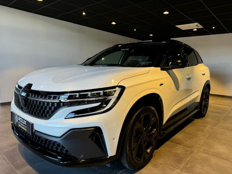 RENAULT AUSTRAL 4CONTROL ADVANCED E-TECH 200 FULL HYBRID ICONIC ESPRIT ALPINE / ATTELAGE ELEC / HARMAN KARDON / MARCHE PIEDS / 1ERE MAIN / CHARGEUR INDUCTION /  2023
