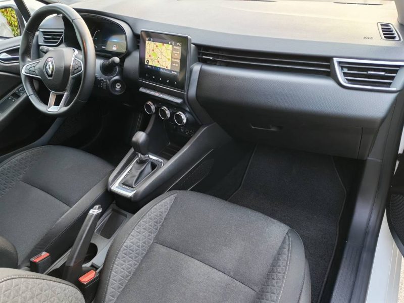 Renault Clio 1.6l E-Tech Hybrides Buisiness 140ch - Garantie 6 Mois