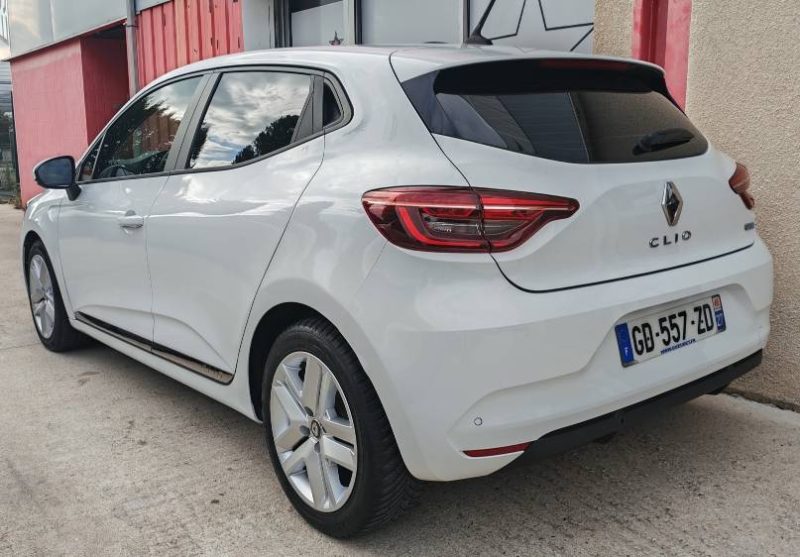 Renault Clio 1.6l E-Tech Hybrides Buisiness 140ch - Garantie 6 Mois