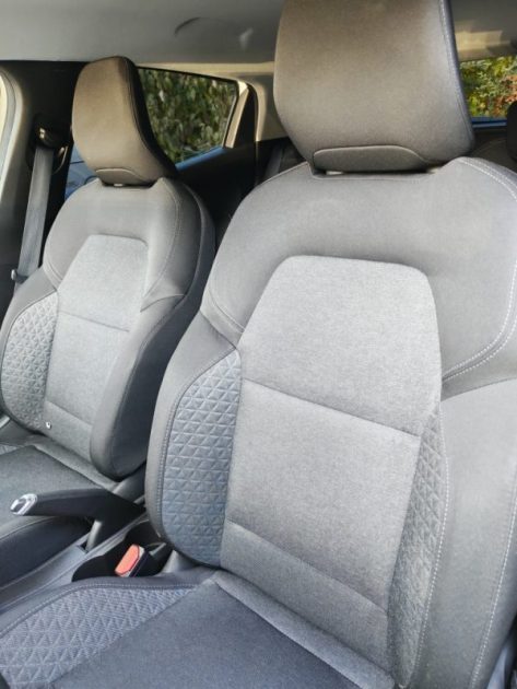 Renault Clio 1.6l E-Tech Hybrides Buisiness 140ch - Garantie 6 Mois