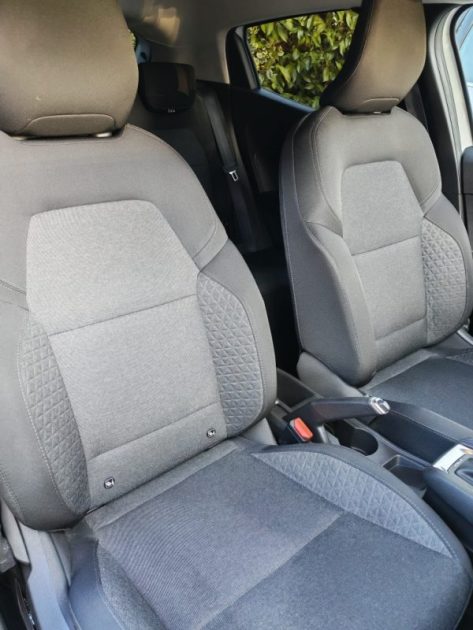 Renault Clio 1.6l E-Tech Hybrides Buisiness 140ch - Garantie 6 Mois