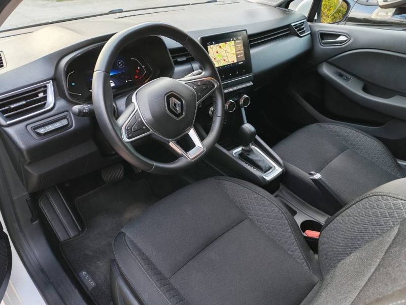 Renault Clio 1.6l E-Tech Hybrides Buisiness 140ch - Garantie 6 Mois