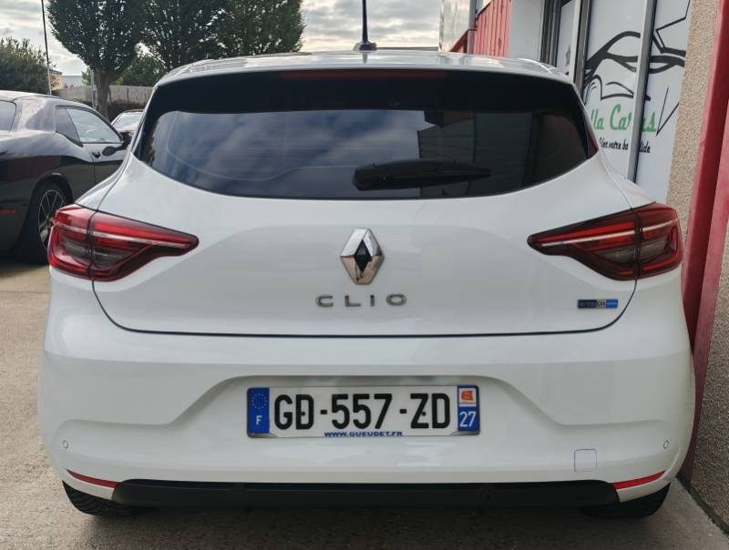 Renault Clio 1.6l E-Tech Hybrides Buisiness 140ch - Garantie 6 Mois