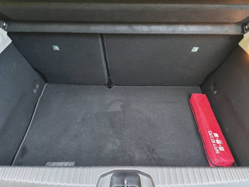 Renault Clio 1.6l E-Tech Hybrides Buisiness 140ch - Garantie 6 Mois