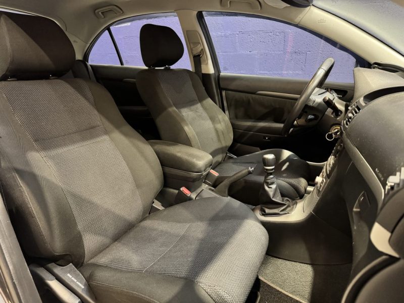 TOYOTA AVENSIS 126 D-4D Techno - 2 ème main 