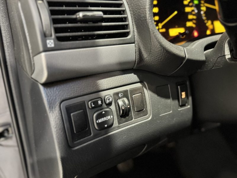 TOYOTA AVENSIS 126 D-4D Techno - 2 ème main 