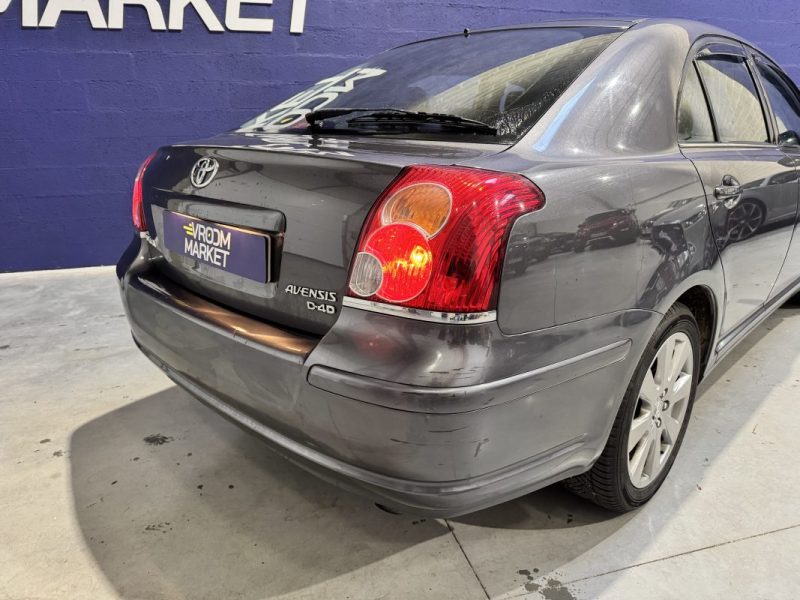 TOYOTA AVENSIS 126 D-4D Techno - 2 ème main 
