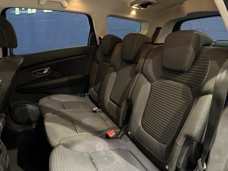 RENAULT GRAND SCENIC 1.5 DCI 110ch BUSINESS 7P - SUIVI COMPLET