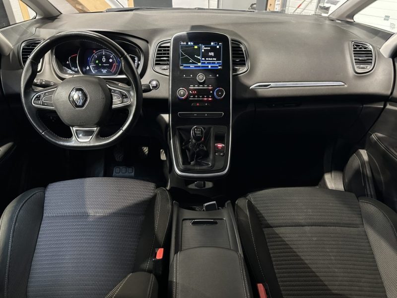 RENAULT GRAND SCENIC 1.5 DCI 110ch BUSINESS 7P - SUIVI COMPLET