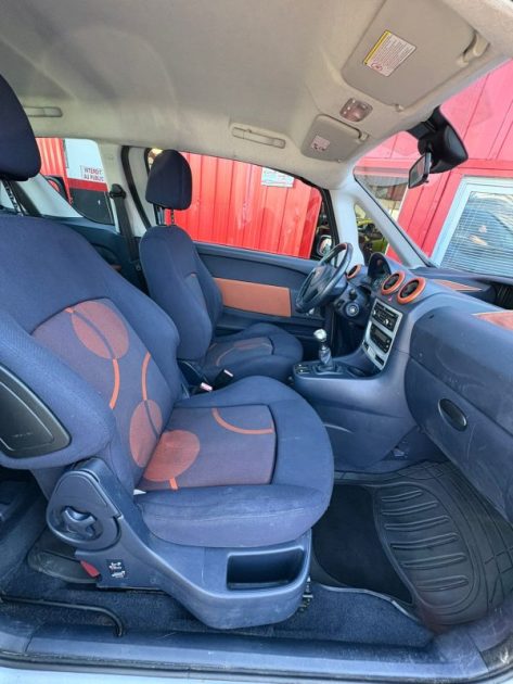 PEUGEOT 1007 SPORTY 1.6 HDI 2007