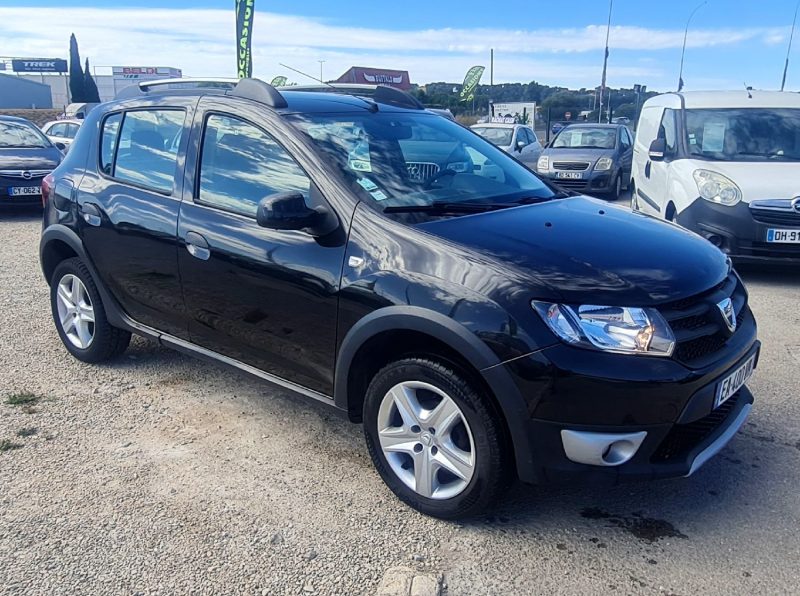 DACIA SANDERO II TCE 90 898CM3 90CV  2016