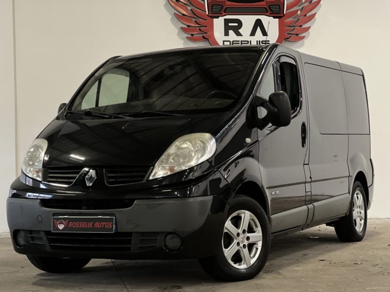 RENAULT TRAFIC 2.0 DCI 115CH AUTHENTIQUE 9 PLACES