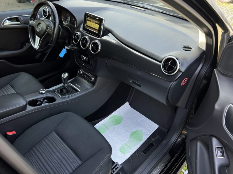 MERCEDES CLASSE B II 180 1.6i 122 Cv CRIT AIR 1 - GARANTIE 1 AN