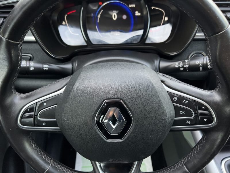 RENAULT KADJAR INTENS 1.6 DCI 130 Cv ATTELAGE CAMERA RECUL GPS CRIT AIR 2 - GARANTIE 1 AN