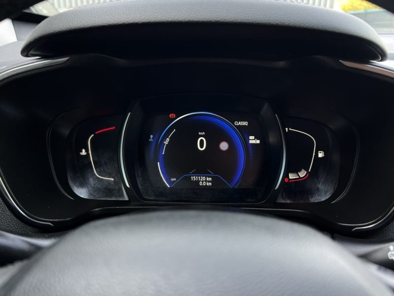 RENAULT KADJAR INTENS 1.6 DCI 130 Cv ATTELAGE CAMERA RECUL GPS CRIT AIR 2 - GARANTIE 1 AN