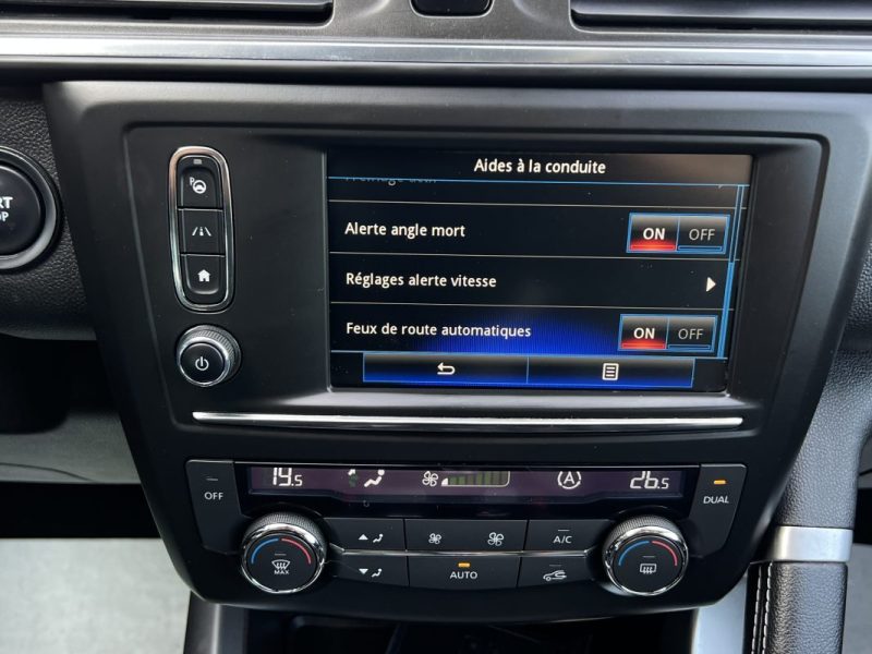 RENAULT KADJAR INTENS 1.6 DCI 130 Cv ATTELAGE CAMERA RECUL GPS CRIT AIR 2 - GARANTIE 1 AN
