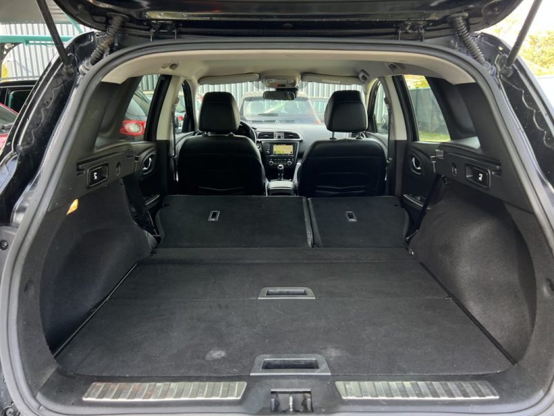 RENAULT KADJAR INTENS 1.6 DCI 130 Cv ATTELAGE CAMERA RECUL GPS CRIT AIR 2 - GARANTIE 1 AN