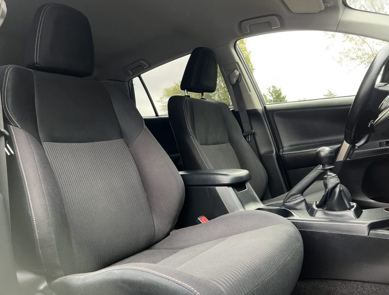 TOYOTA RAV4 IV LIFE 2.0 VVTi 151 Cv 1ERE MAIN 4WD ATTELAGE CAMERA RECUL CRIT AIR 1 - GARANTIE 1 AN