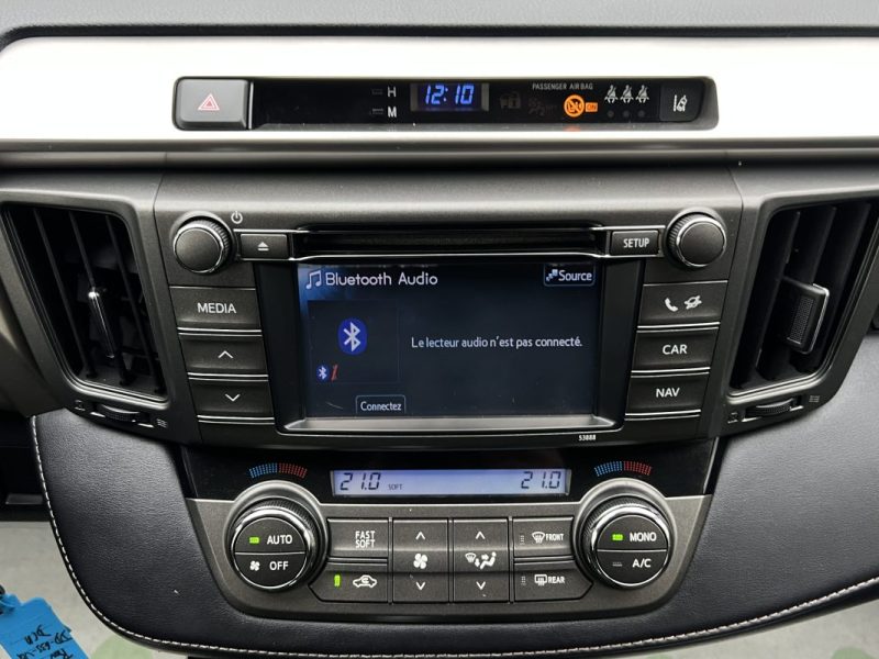 TOYOTA RAV4 IV LIFE 2.0 VVTi 151 Cv 1ERE MAIN 4WD ATTELAGE CAMERA RECUL CRIT AIR 1 - GARANTIE 1 AN