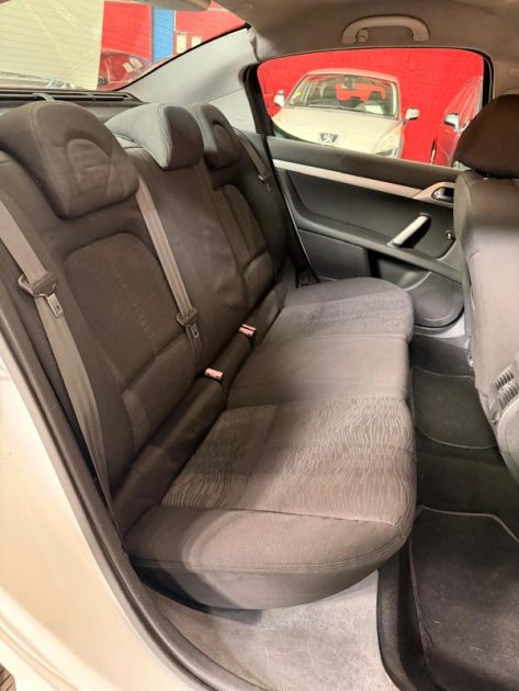 PEUGEOT 407 1.6 HDI 110 CONFORT PACK