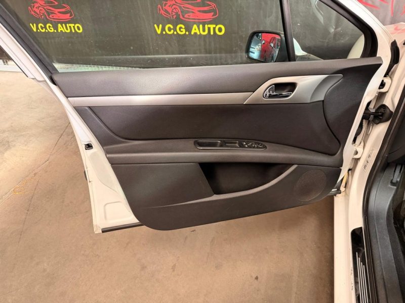 PEUGEOT 407 1.6 HDI 110 CONFORT PACK