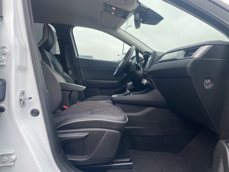 RENAULT CAPTUR 1.3 L TCE INTENS 130 ch EDC