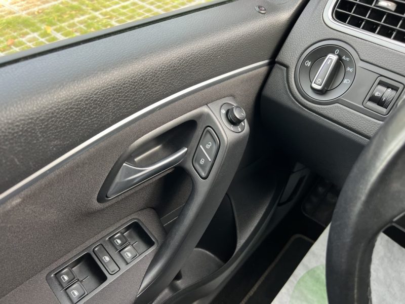 VOLKSWAGEN POLO 5 VI PHASE 2 ALLSTAR 1.2 TSI 90 Cv 1ERE MAIN BOITE AUTOMATIQUE 5 Pts - GARANTIE 1 AN