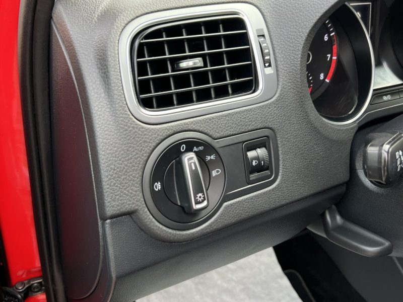 VOLKSWAGEN POLO 5 VI PHASE 2 ALLSTAR 1.2 TSI 90 Cv 1ERE MAIN BOITE AUTOMATIQUE 5 Pts - GARANTIE 1 AN