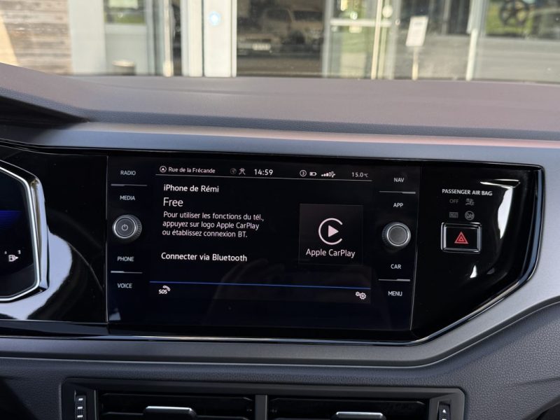 VOLKSWAGEN POLO 1.0 TSI 95CH R-LINE DSG Apple carplay / ACC