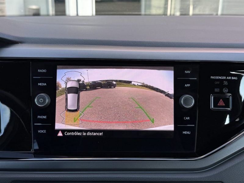 VOLKSWAGEN POLO 1.0 TSI 95CH R-LINE DSG Apple carplay / ACC