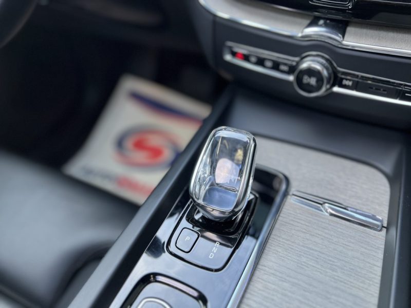 VOLVO XC60 T8 AWD RECHARGE 303 + 87CH INSCRIPTION LUXE GEARTRONIC - ENTRETIEN COMPLET VOLVO - 1ÈRE MAIN 