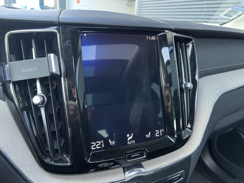 VOLVO XC60 T8 AWD RECHARGE 303 + 87CH INSCRIPTION LUXE GEARTRONIC - ENTRETIEN COMPLET VOLVO - 1ÈRE MAIN 