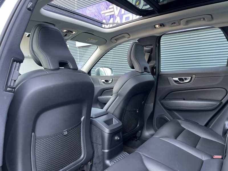 VOLVO XC60 T8 AWD RECHARGE 303 + 87CH INSCRIPTION LUXE GEARTRONIC - ENTRETIEN COMPLET VOLVO - 1ÈRE MAIN 