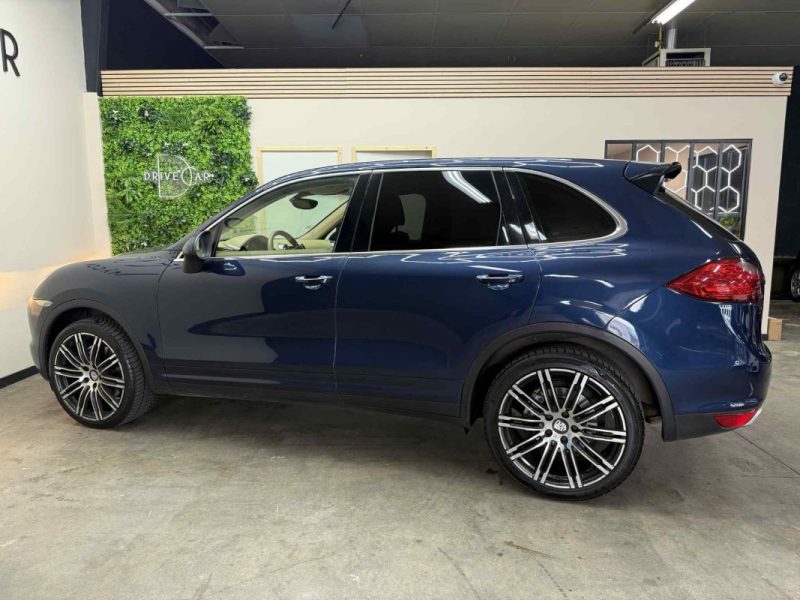 PORSCHE CAYENNE DIESEL 3.0 D V6 245CV VENTE À MARCHAND 2013