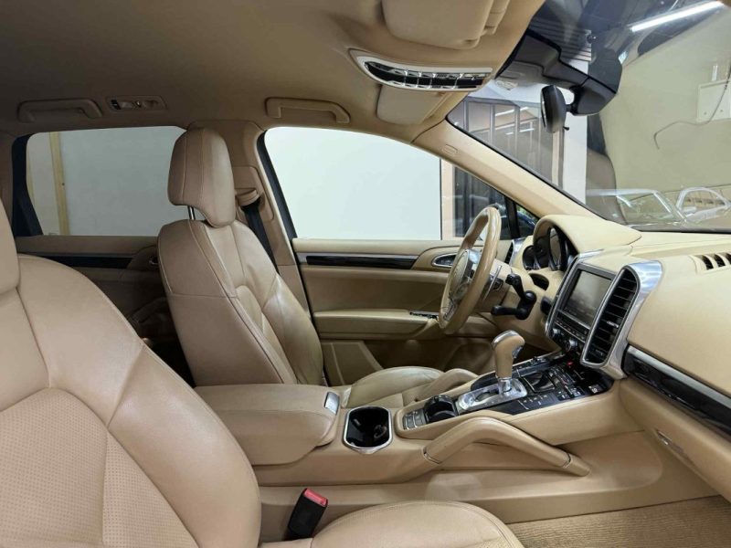 PORSCHE CAYENNE DIESEL 3.0 D V6 245CV VENTE À MARCHAND 2013