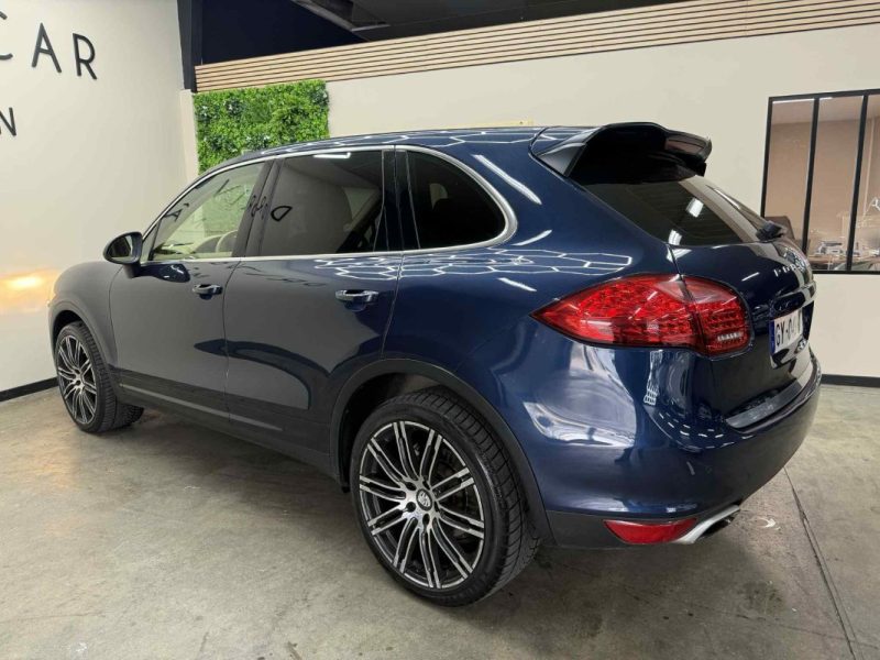 PORSCHE CAYENNE DIESEL 3.0 D V6 245CV VENTE À MARCHAND 2013