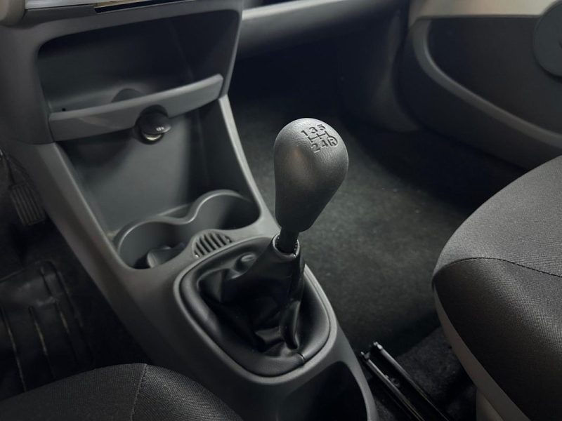 TOYOTA AYGO 1.0 VVT-I 68 cv SPORT 3P