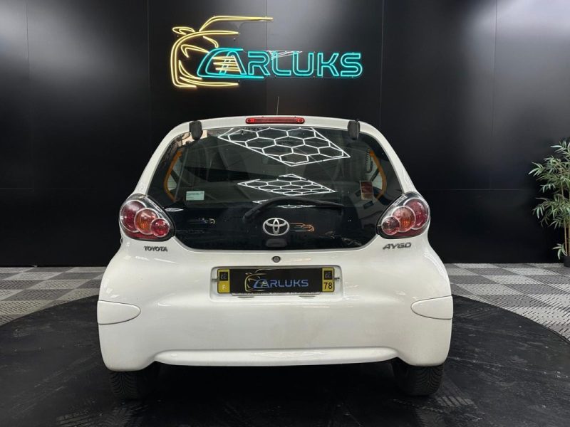 TOYOTA AYGO 1.0 VVT-I 68 cv SPORT 3P