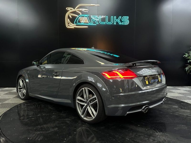 AUDI TT 1.8 TFSI 180 cv S-LINE S-TRONIC 7