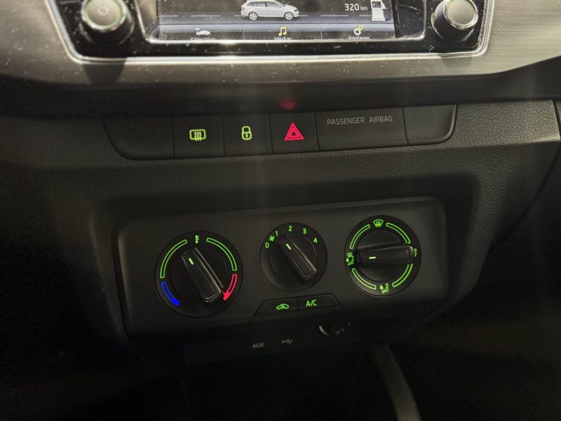 SKODA FABIA COMBI 1.0 TSI 95CH CLEVER / 1 ERE MAIN / SUIVI COMPLET SKODA - CARPLAY
