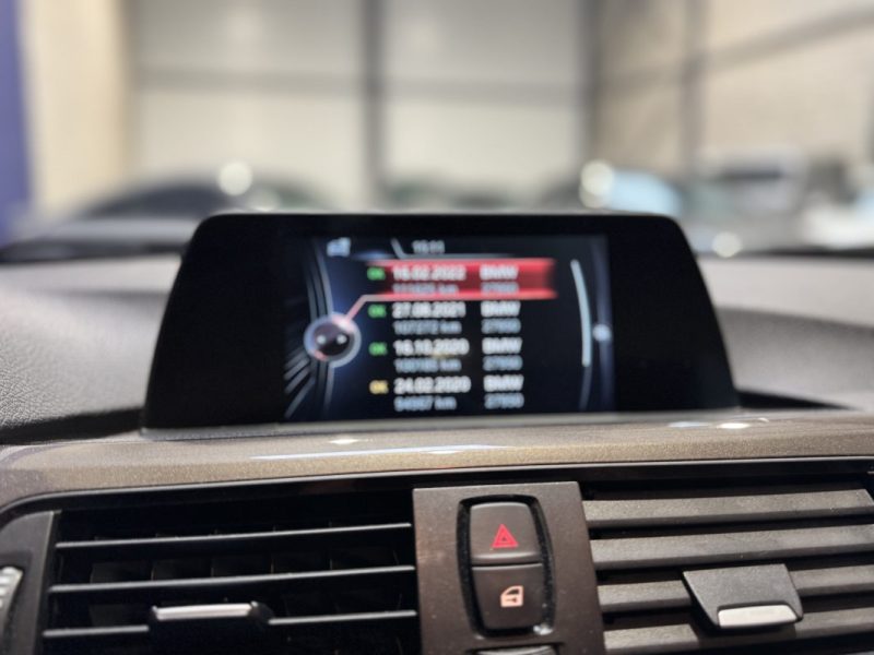 BMW SERIE 3 F30 318D 143CH MODERN 