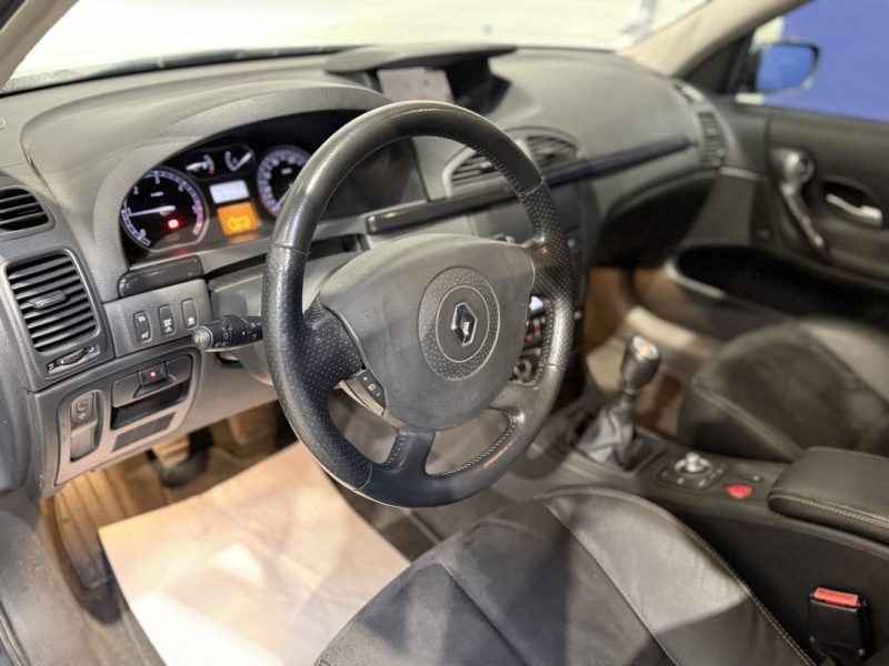 RENAULT LAGUNA  2.0 DCI 150 CARMINAT / SUIVI COMPLET RENAULT