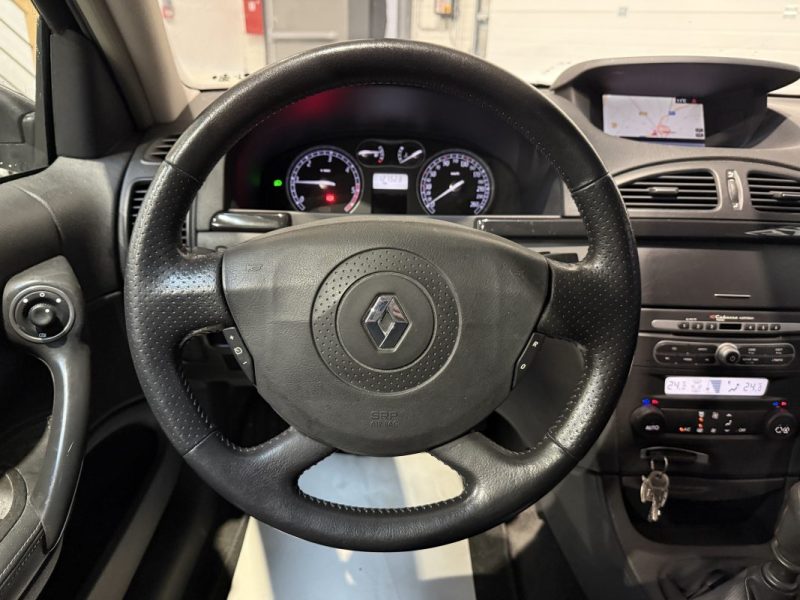 RENAULT LAGUNA  2.0 DCI 150 CARMINAT / SUIVI COMPLET RENAULT