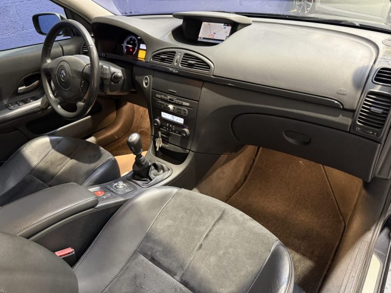 RENAULT LAGUNA  2.0 DCI 150 CARMINAT / SUIVI COMPLET RENAULT