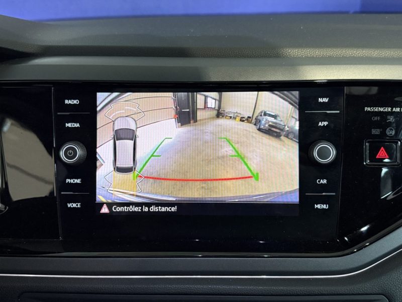 VOLKSWAGEN TAIGO 1.0 TSI 110CV DSG7 R-LINE - Toit ouvrant - Pack son Beat - Apple CarPlay - Caméra 