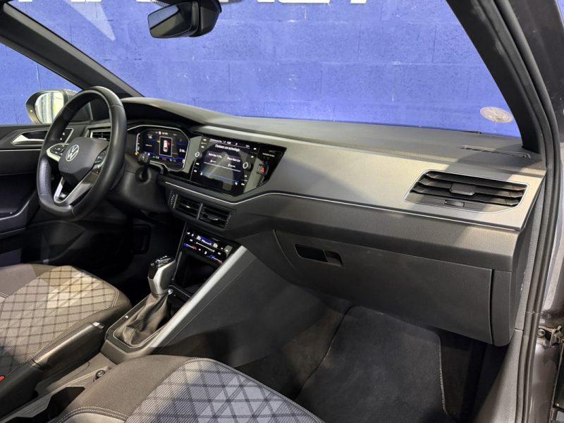 VOLKSWAGEN TAIGO 1.0 TSI 110CV DSG7 R-LINE - Toit ouvrant - Pack son Beat - Apple CarPlay - Caméra 